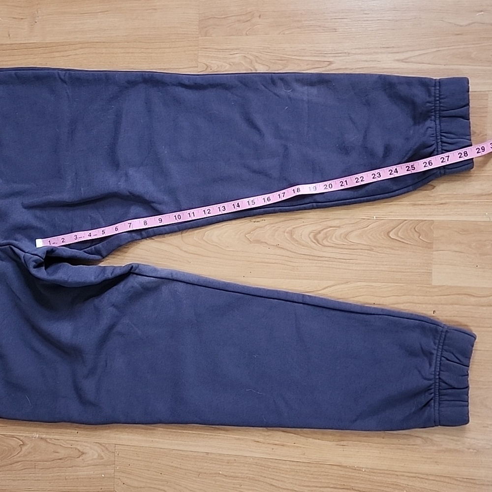 Peloton Chic Heavyweight Joggers In Purple With Gold Detailing New With … - Picture 10 of 15
